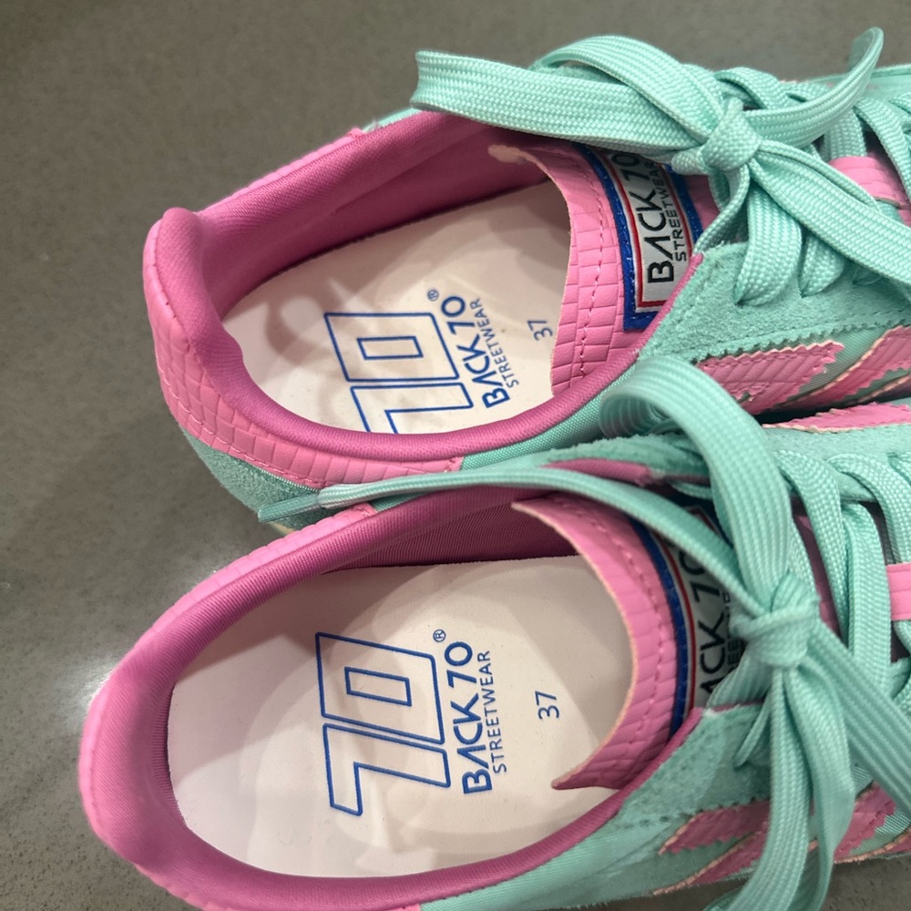 Back 70 Barkley Joggers Light Sky Fuchsia - Picture 5 of 5